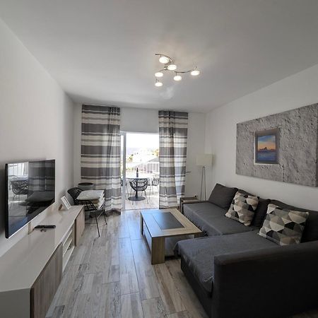 Cozy Apartment In Los Cristianos Guincho  Extérieur photo