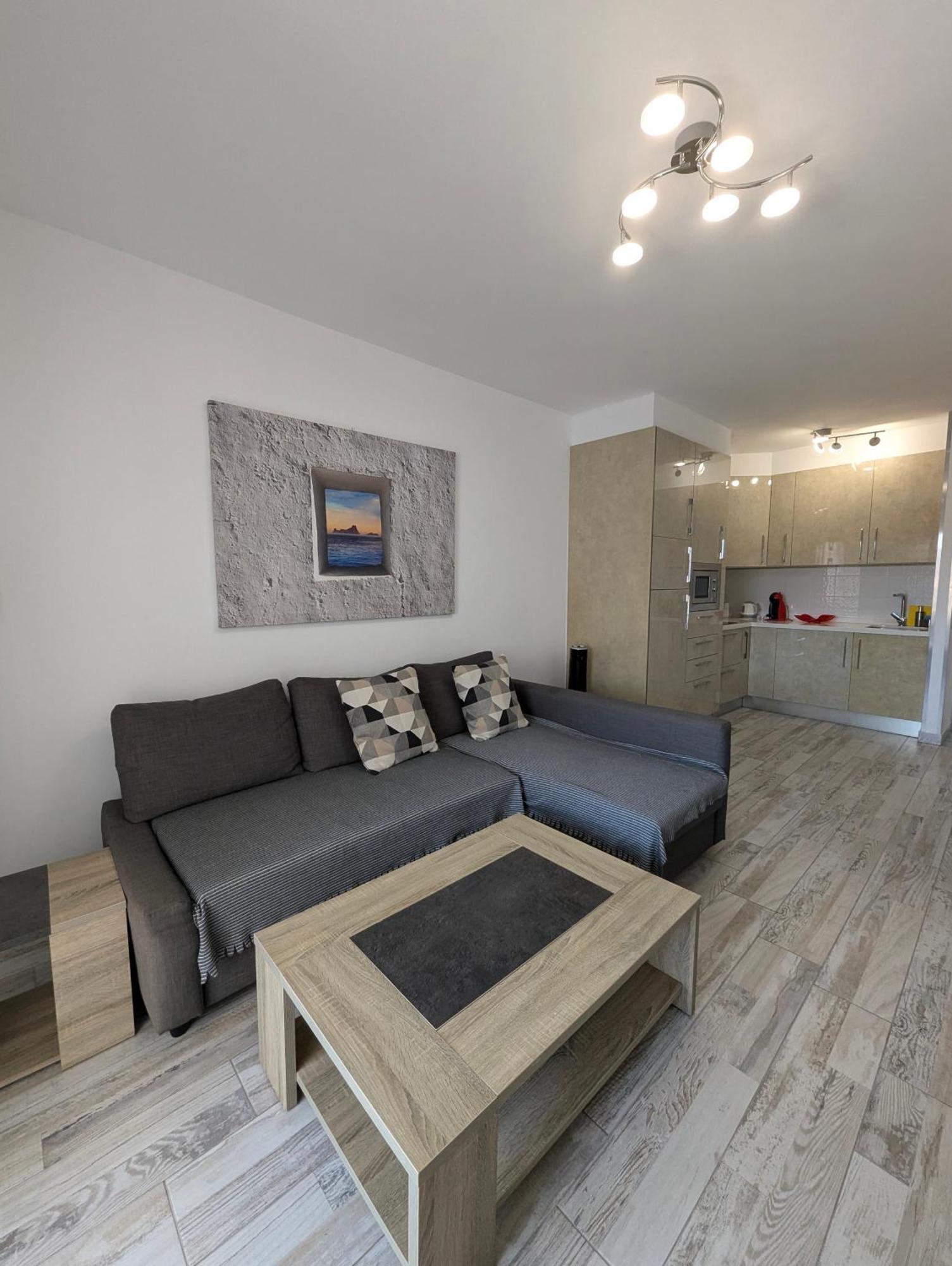 Cozy Apartment In Los Cristianos Guincho  Extérieur photo